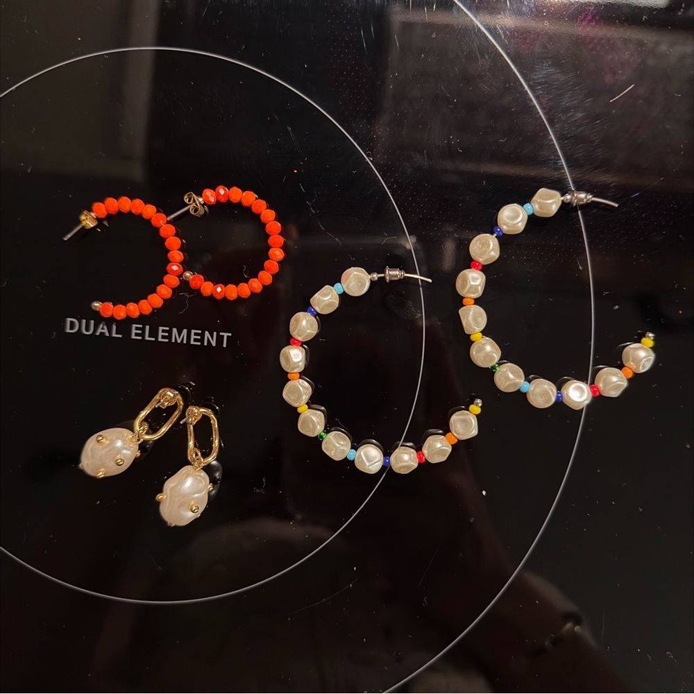 Lot of 3 earring pairs